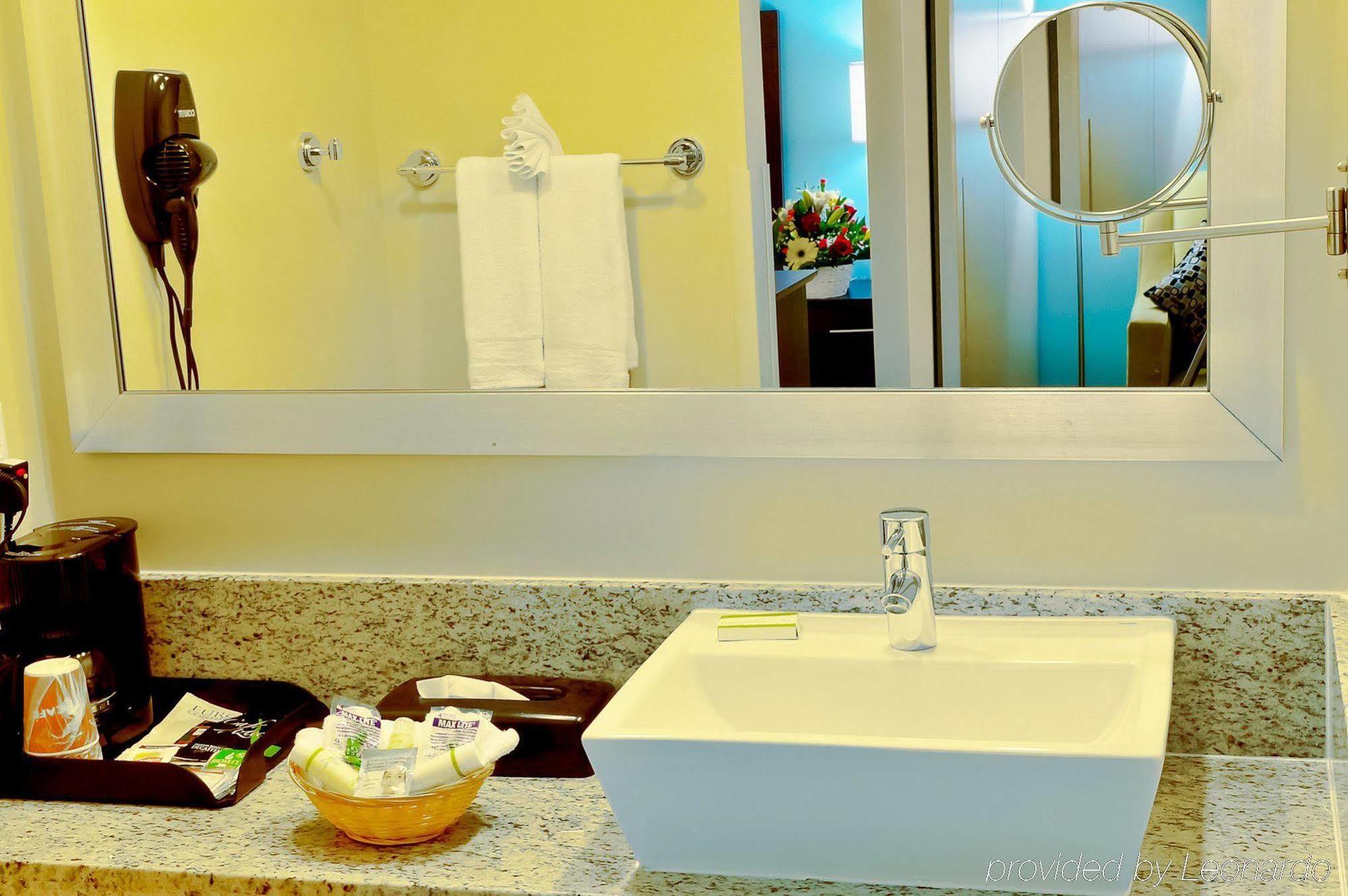 Silver Palms Inn Key West Extérieur photo